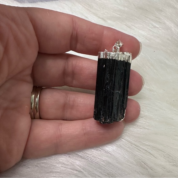 BLACK TOURMALINE CRYSTAL PENDANT WITH SILVER ELECTROPLATE - Picture 3 of 6